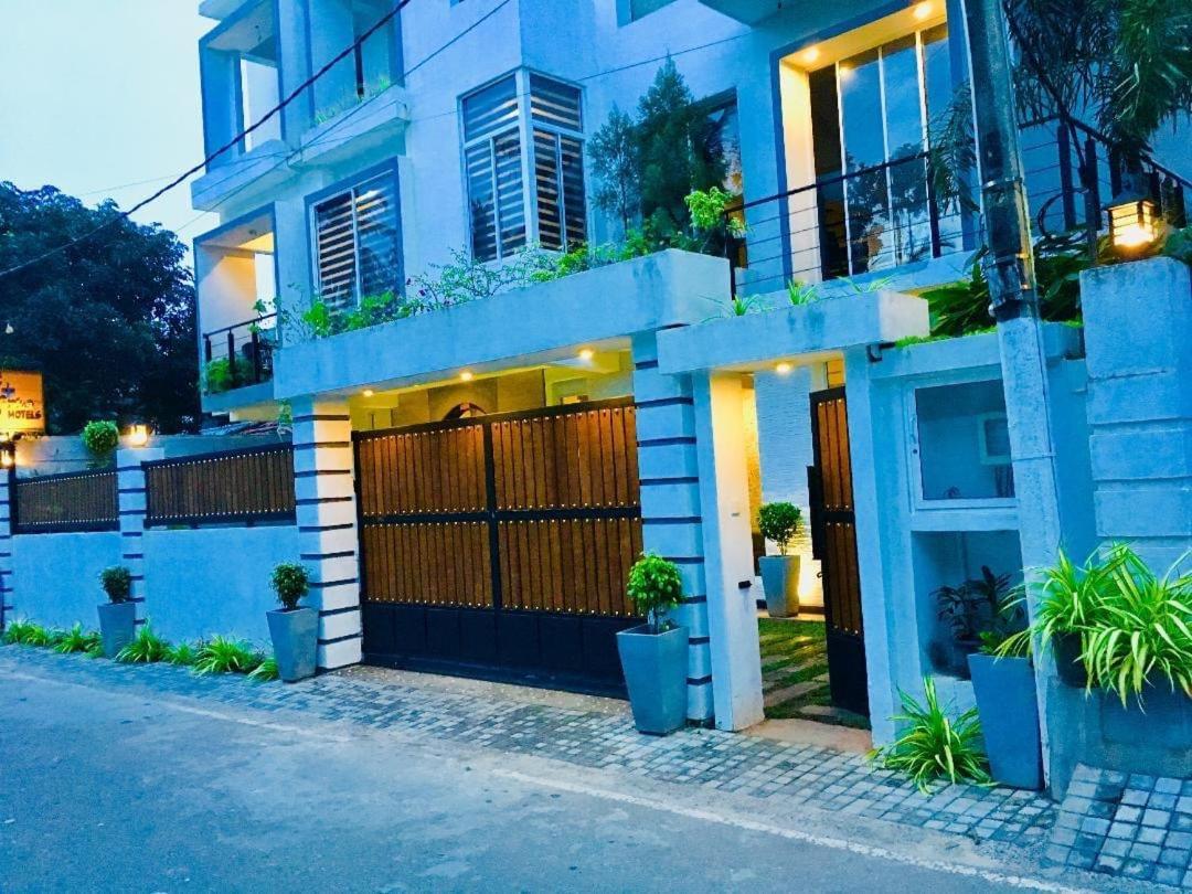 8 Plus Luxury Apartments Negombo Zewnętrze zdjęcie