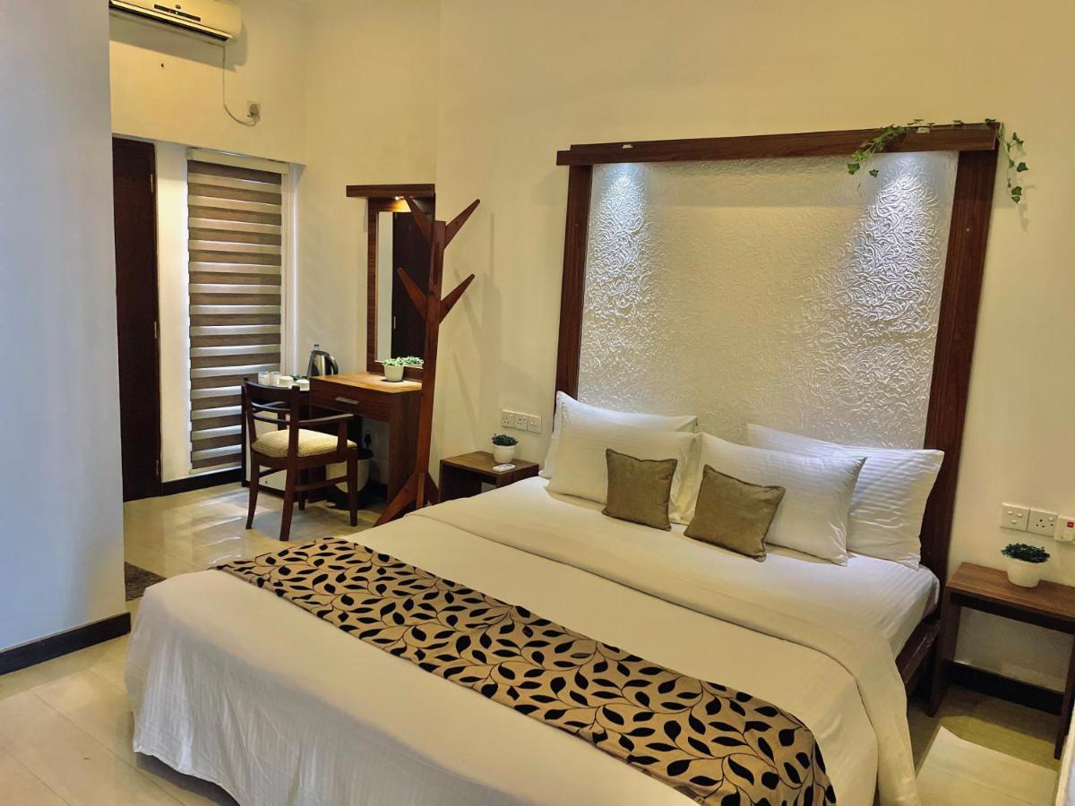 8 Plus Luxury Apartments Negombo Zewnętrze zdjęcie